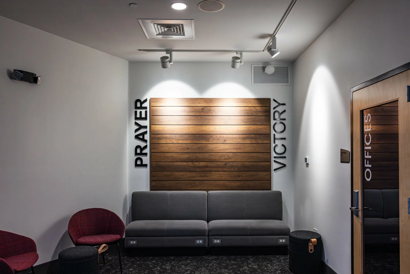  2024/01/Bridge-Bradenton-Prayer-Room.jpg 